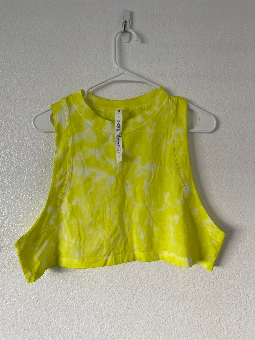 Lululemon All Yours Cropped Tie Dye Neon Yellow White Tank Size 6 - Picture 2 of 5